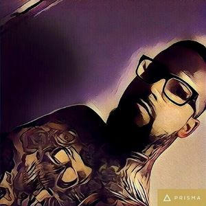 Meet your Posher, Edwin luis